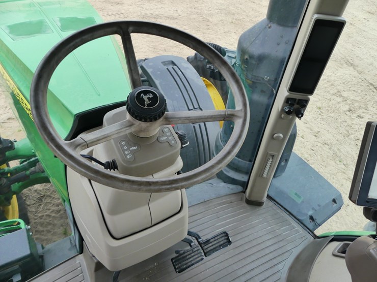 john-deere-8370r-image-14