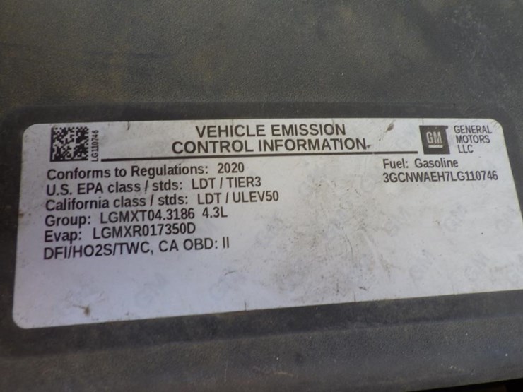 2020-chevrolet-1500-image-10