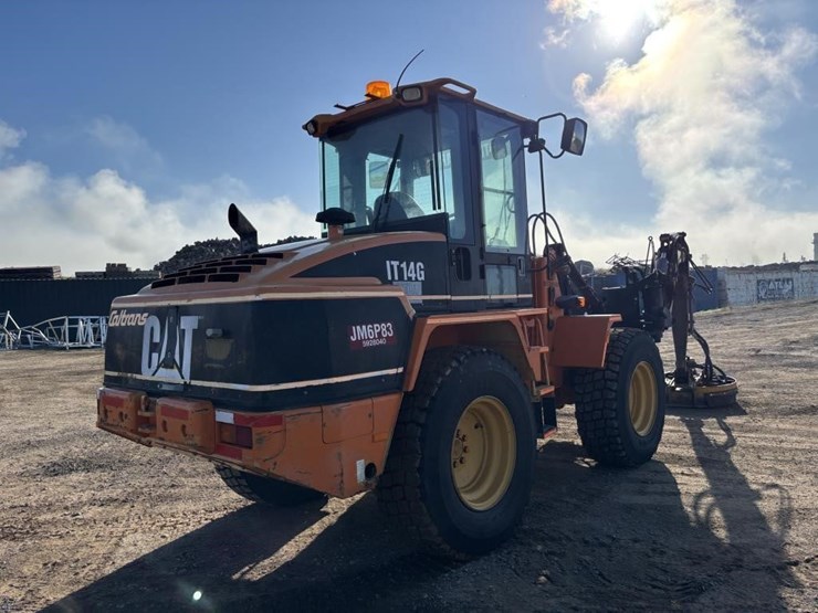 caterpillar-it14g-image-3