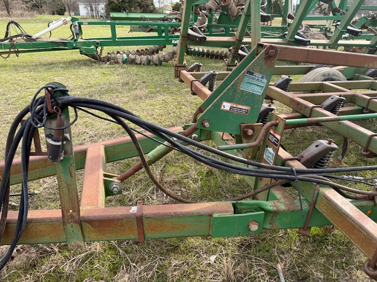 john-deere-40-image-40