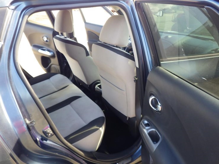 2011-nissan-juke-image-8