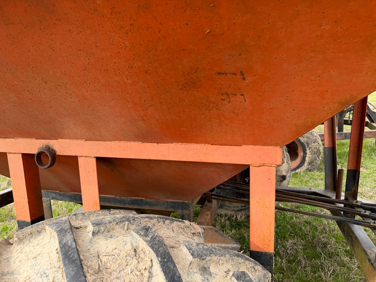 #41025-•-dennis-grain-cart-image-44