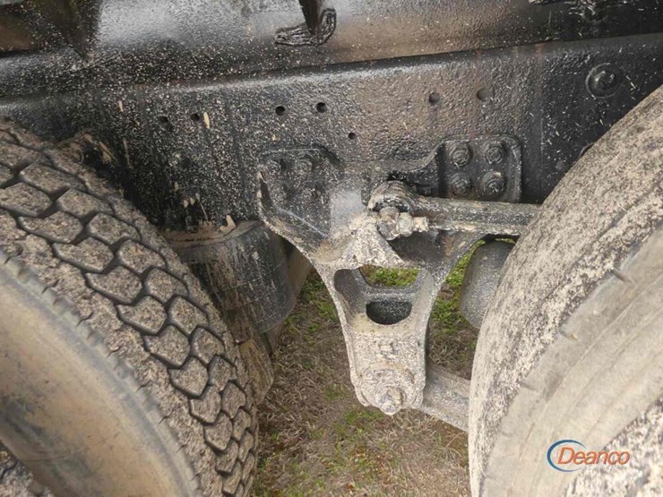 2009-kenworth-t800-image-7