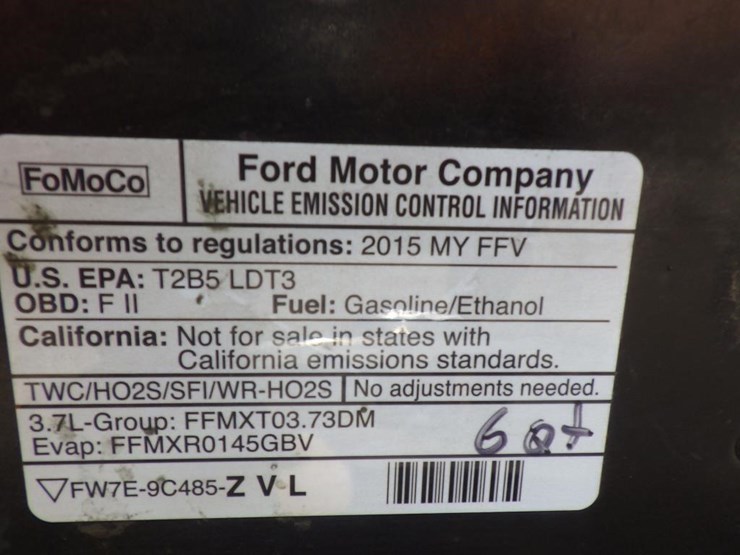 2015-ford-explorer-image-12