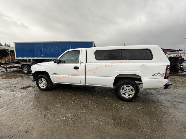 2000-chevrolet-silverado-1500-image-2