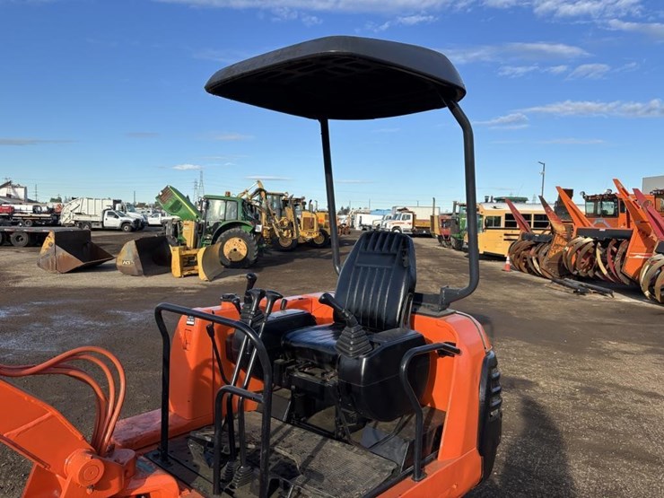 kubota-k025-image-22