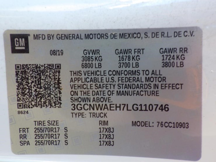 2020-chevrolet-1500-image-14