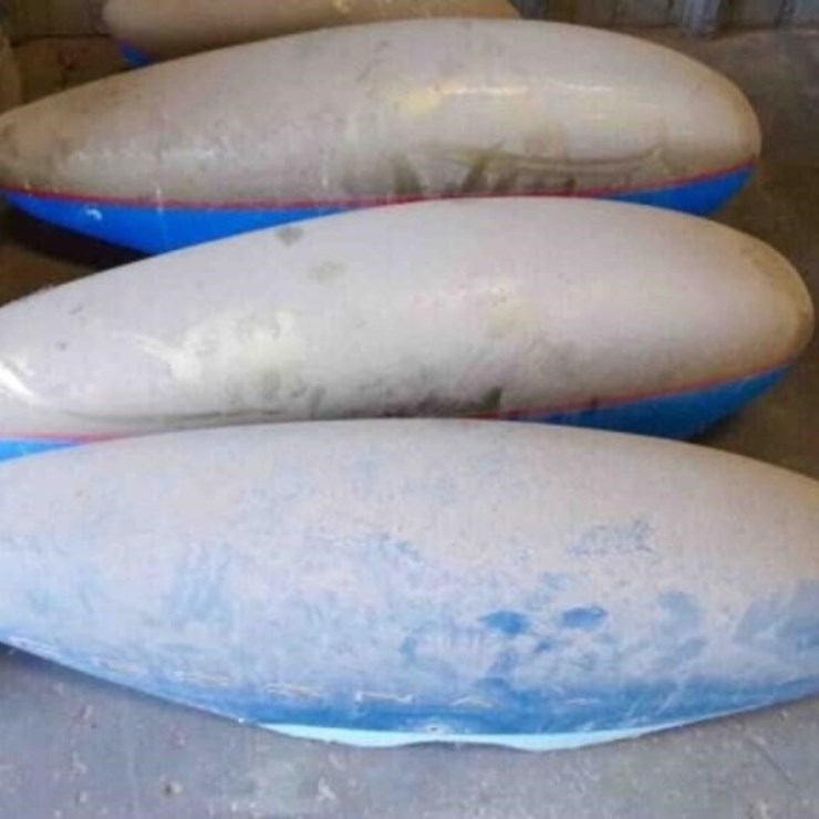 4- CESSNA WHEEL PANTS, METAL