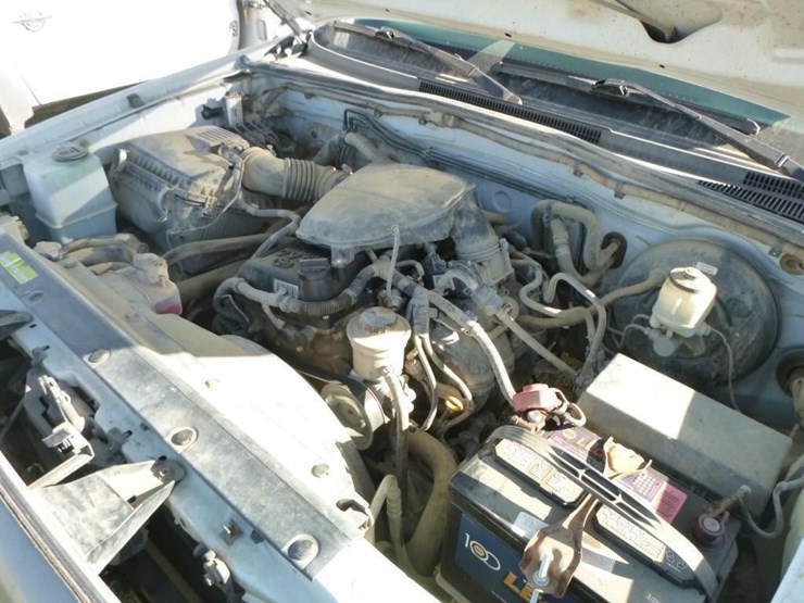 2014-toyota-tacoma-image-15