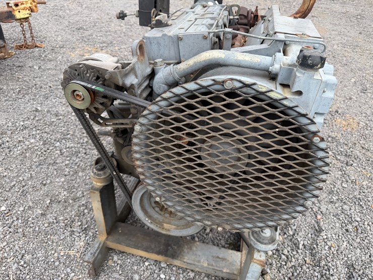 #40991-•-deutz-bf4m1012-4-cyl-power-unit-image-6