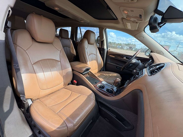 2016-buick-enclave-image-27