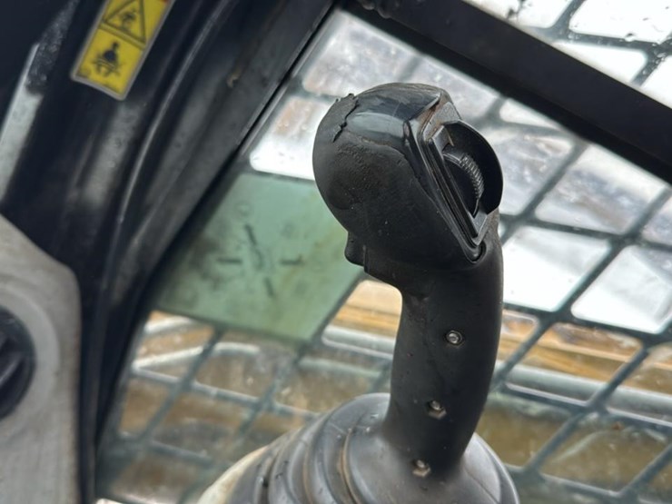 2013-caterpillar-279c-image-37