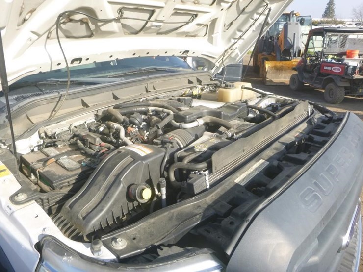 2012-ford-f550-image-15