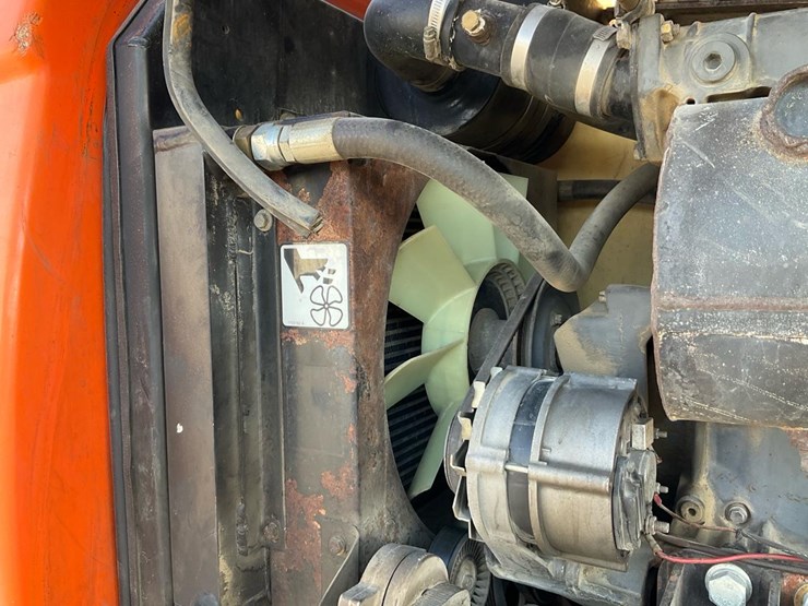 2004-jlg-600s-image-51