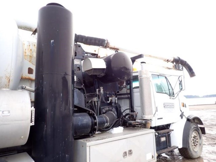 2002-sterling-l9500-image-58