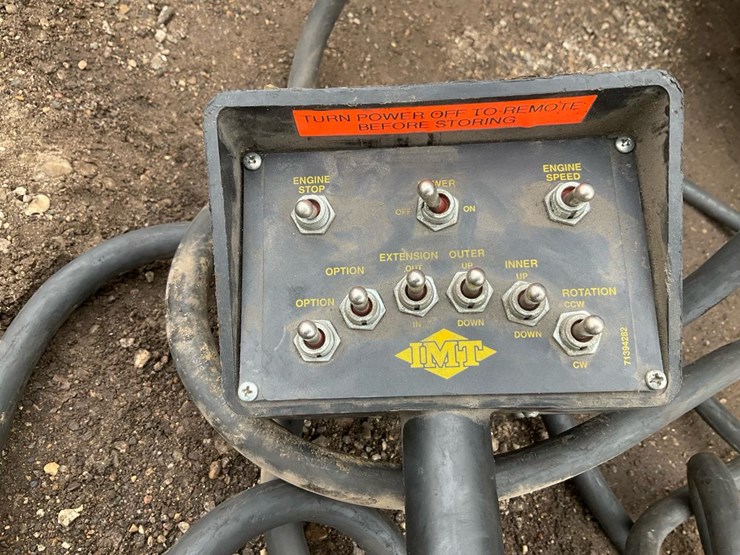 2014-international-7300-image-98