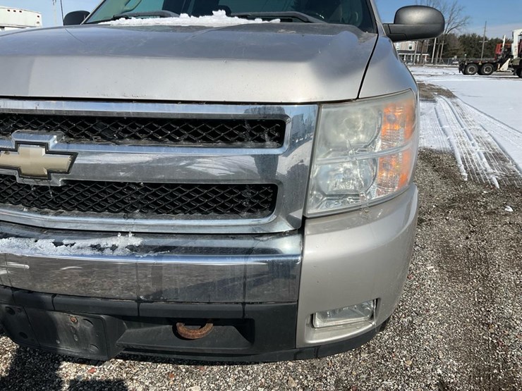 2007-chevrolet-silverado-1500-image-11