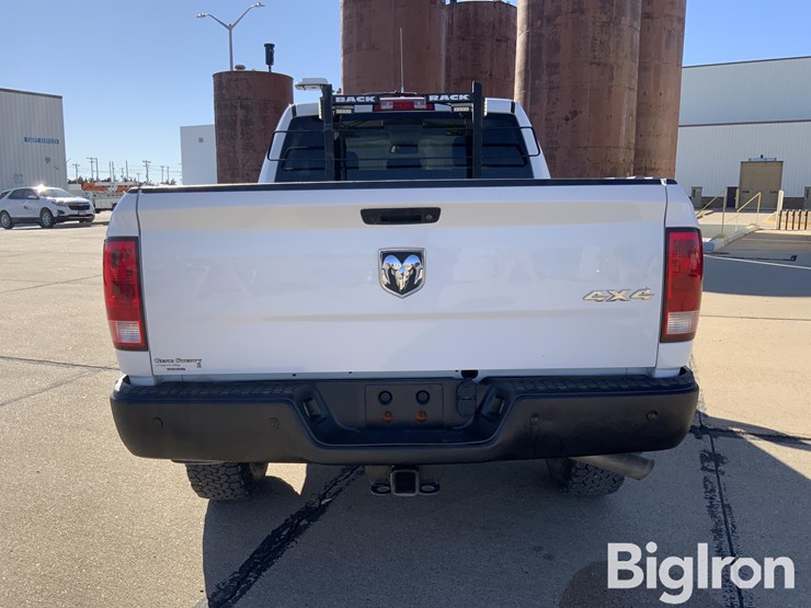 2017-dodge-2500-image-6