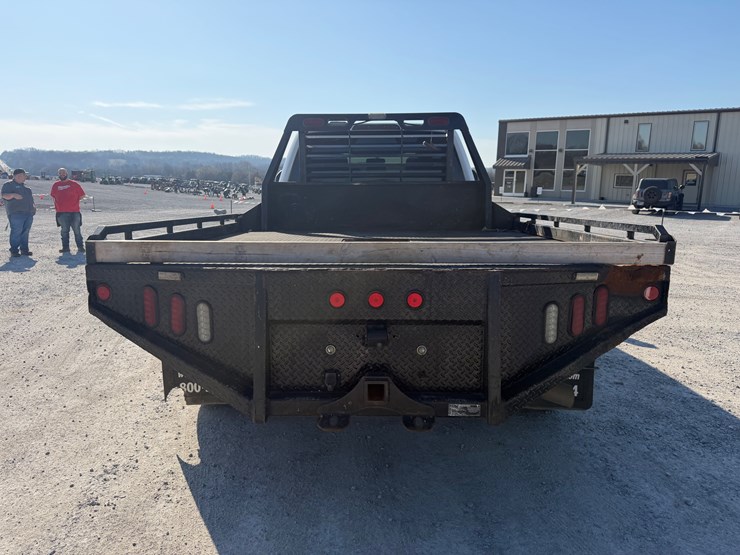 ford-f350-xl-image-5