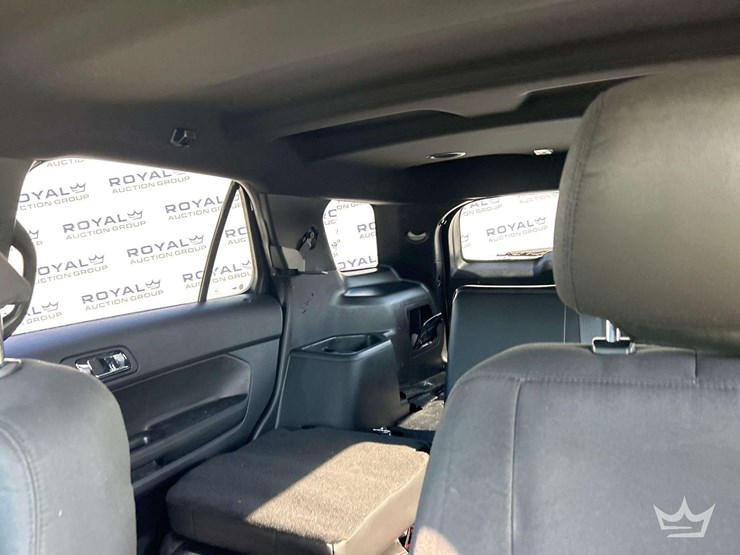 2016-ford-explorer-image-20