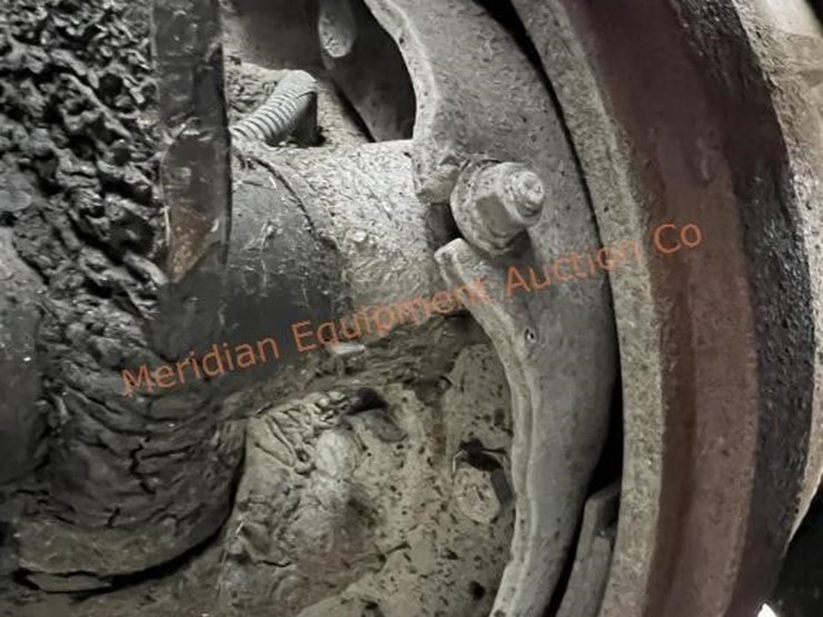 2012-kenworth-t600-image-12