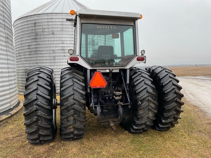 1979-white-2-155-image-67