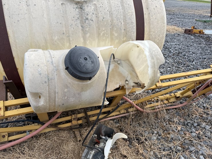#41046-•-42'-250-gallon-3pt-sprayer-image-30