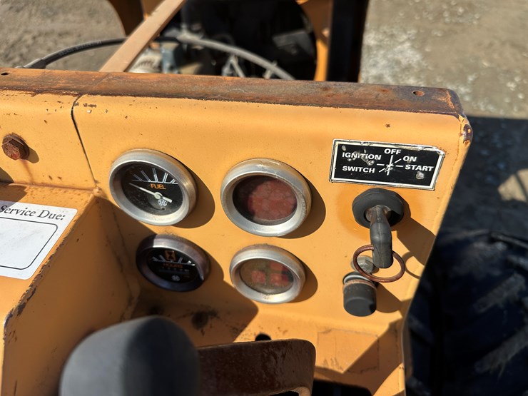 case-maxi-sneaker-image-41