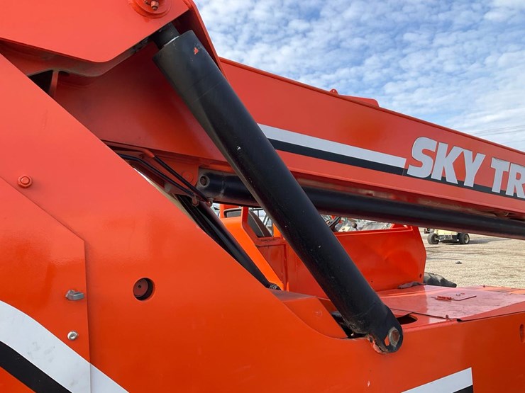 1997-sky-trak-6036-image-38