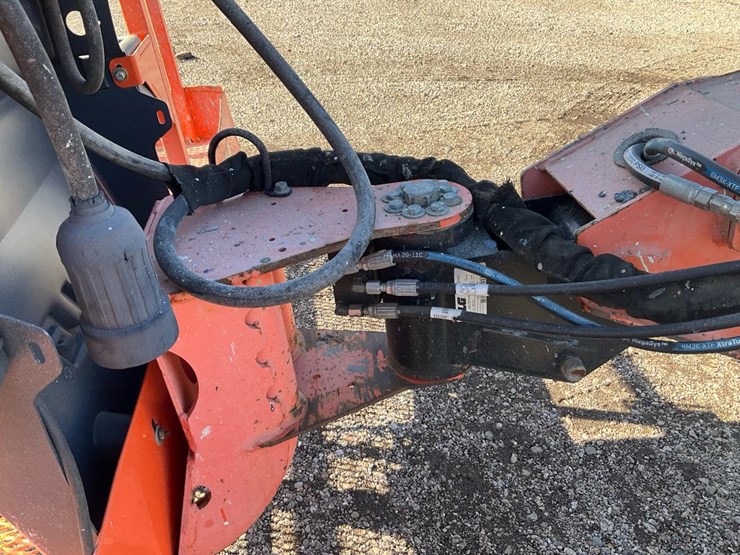 2004-jlg-600s-image-16