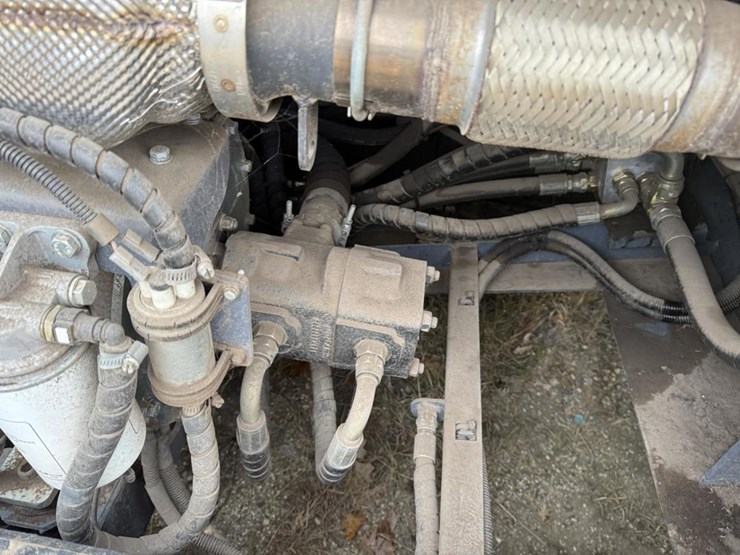 #1196-•-2021-terex-tc80-tracked-conveyor-image-48