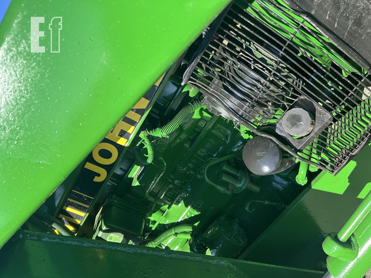 john-deere-2355-image-4