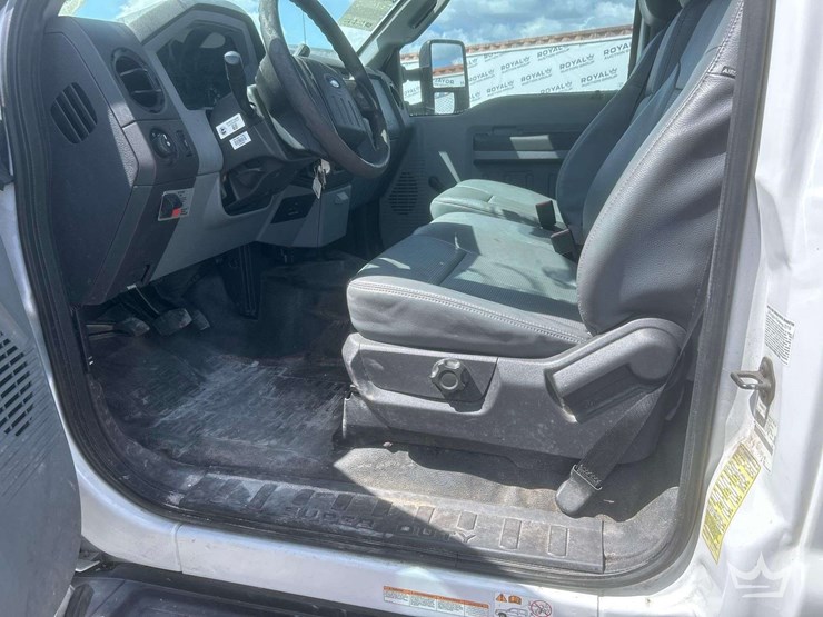 2016-ford-f450-image-10