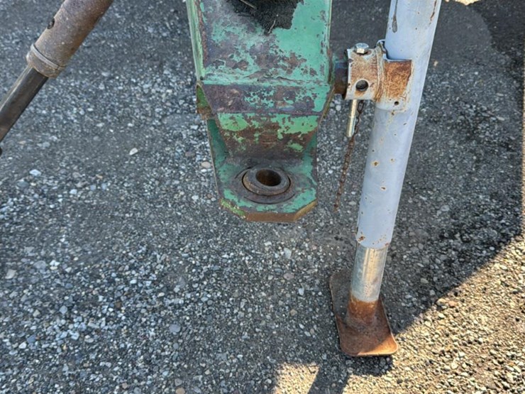 john-deere-510-image-22