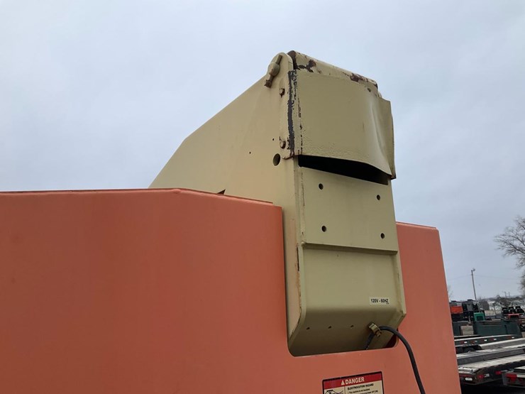 2002-jlg-601s-image-45
