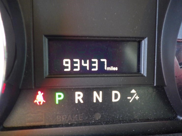 2014-dodge-grand-caravan-image-14