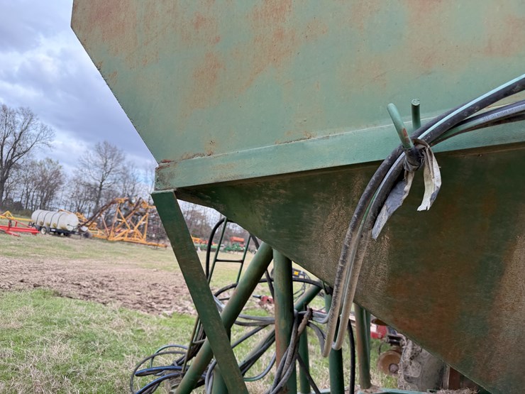 #41023-•-grain-cart-image-27