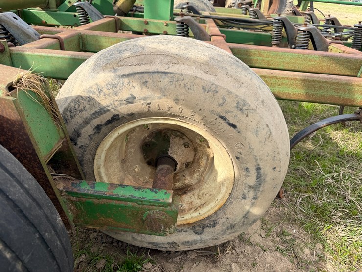 john-deere-40-image-14