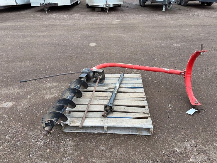 speeco-3-point-post-hole-digger-image-1