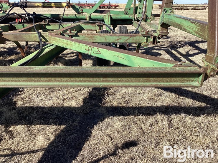 john-deere-1610-image-13