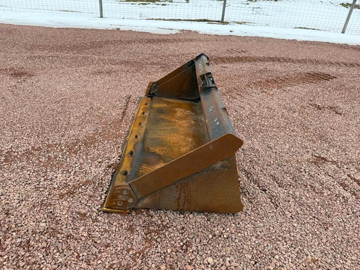 #401-•-lot-401-image-7