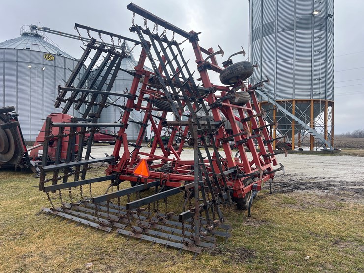 case-ih-4300-image-5