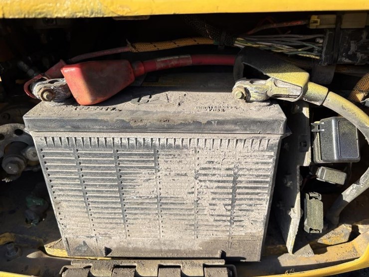 caterpillar-303.5-image-36