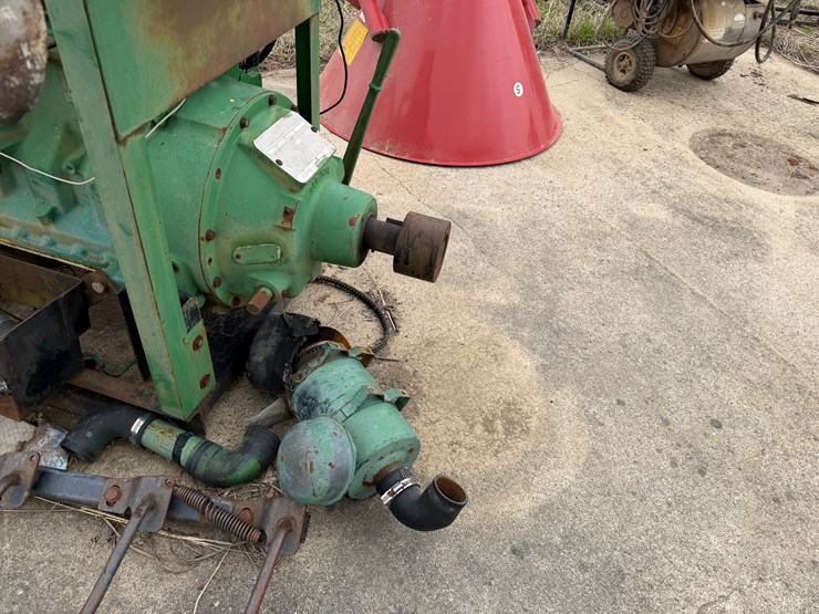 john-deere-4239d-image-5