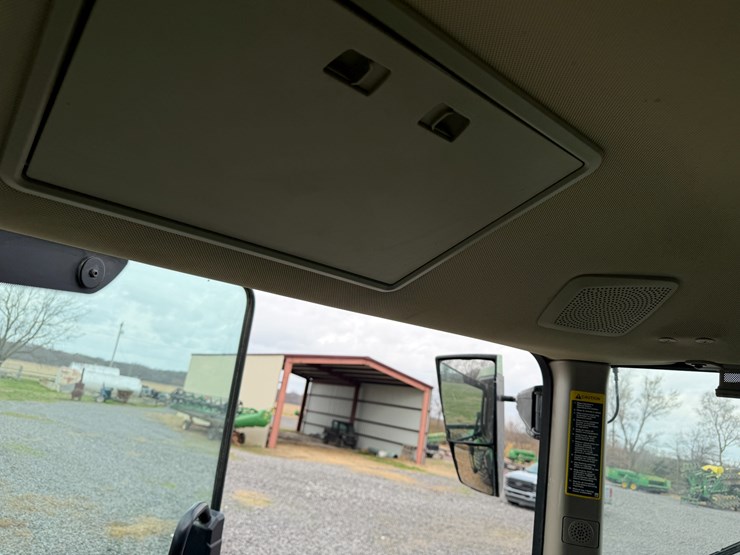 2023-john-deere-8r-310-image-65