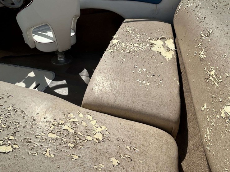 2007-stingray-180rx-ski-boat-image-26