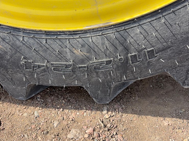 2023-john-deere-5060e-image-9