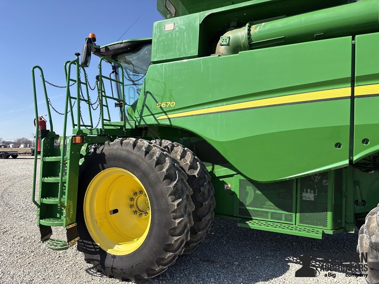 john-deere-s670-image-10