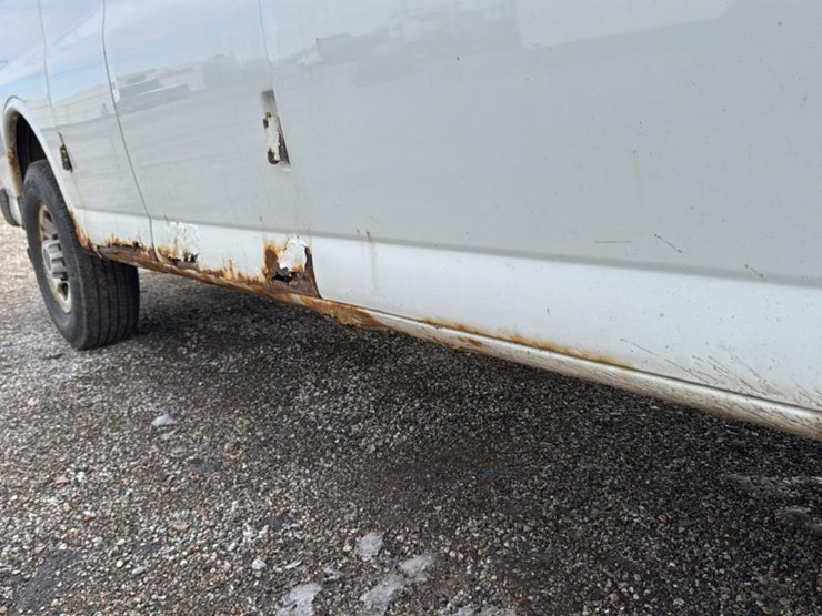 2008-gmc-3500-image-20