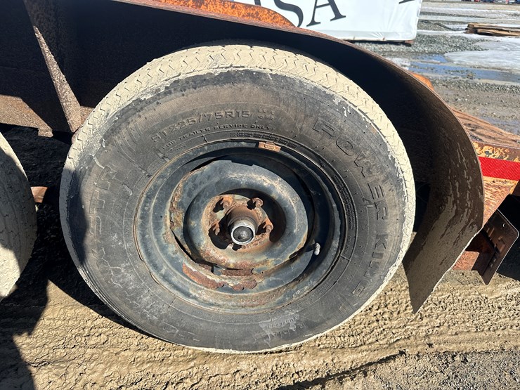 case-maxi-sneaker-image-83